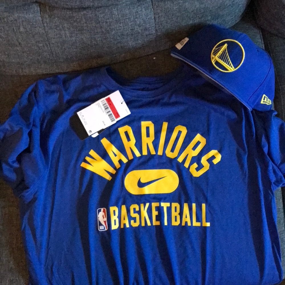 Warriors SnapBack w matching shirt size L mens NEW w tags